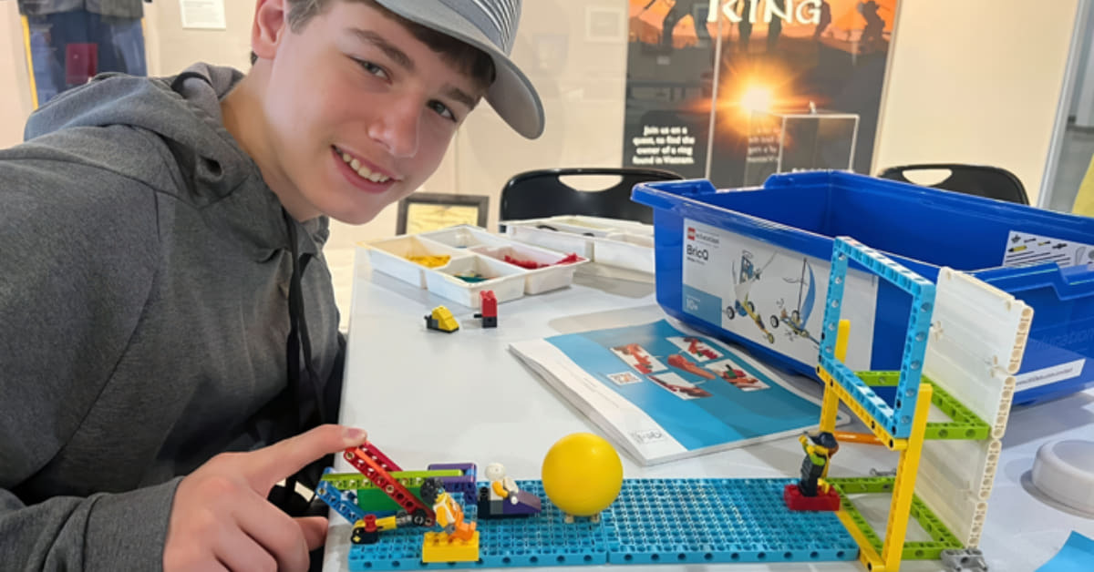 Robotics Camp OPTIMUS